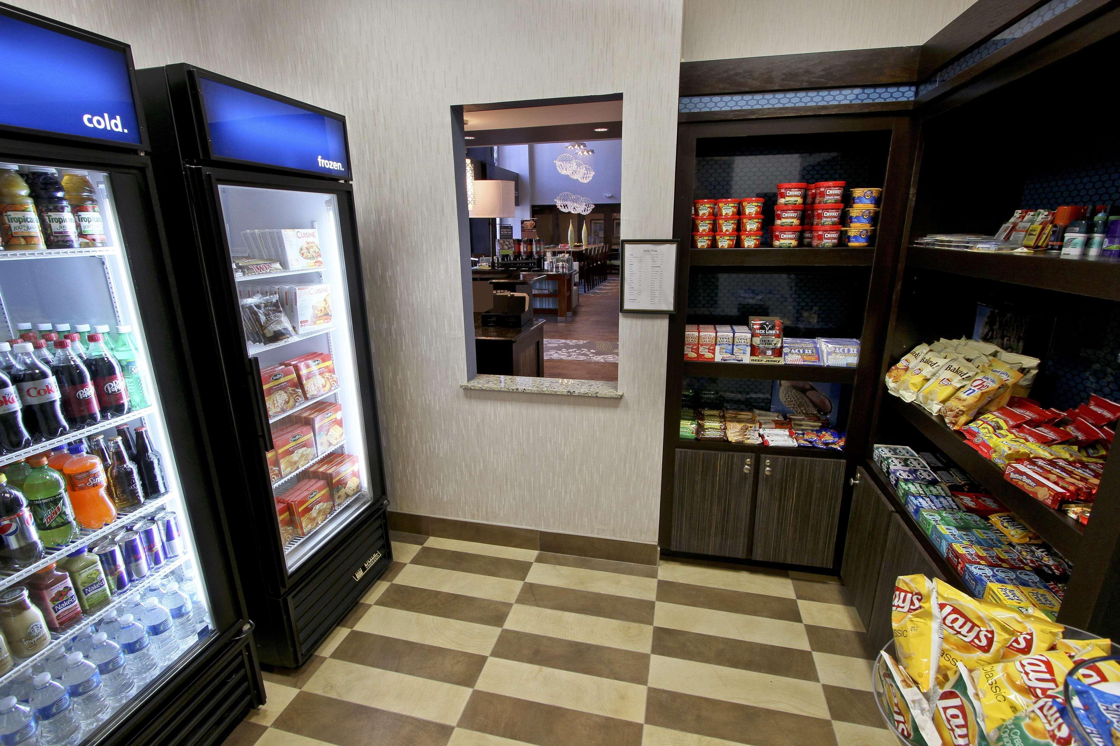 Hampton Inn & Suites Winnie Étterem fotó