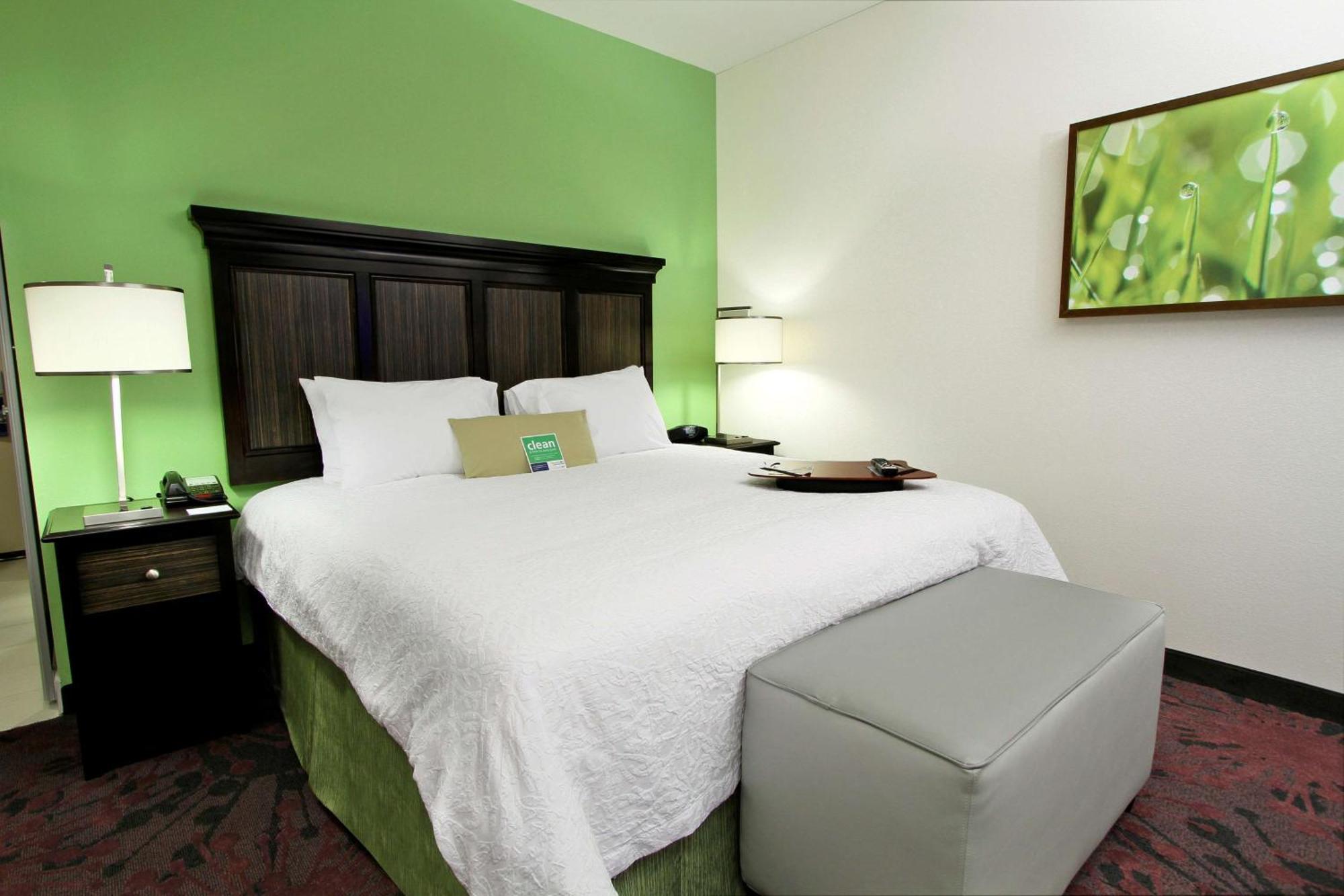 Hampton Inn & Suites Winnie Kültér fotó