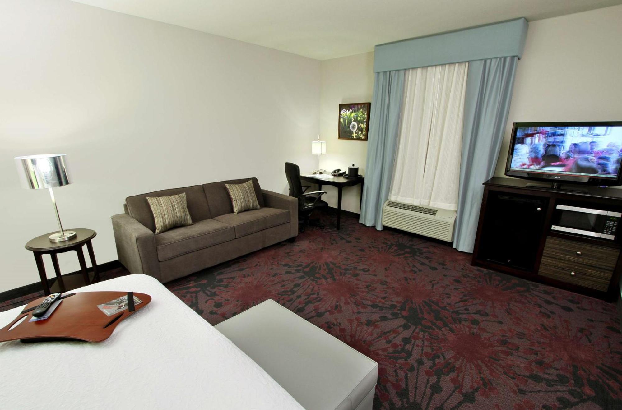 Hampton Inn & Suites Winnie Kültér fotó